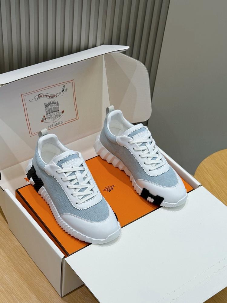 Bouncing shoe from Airmez