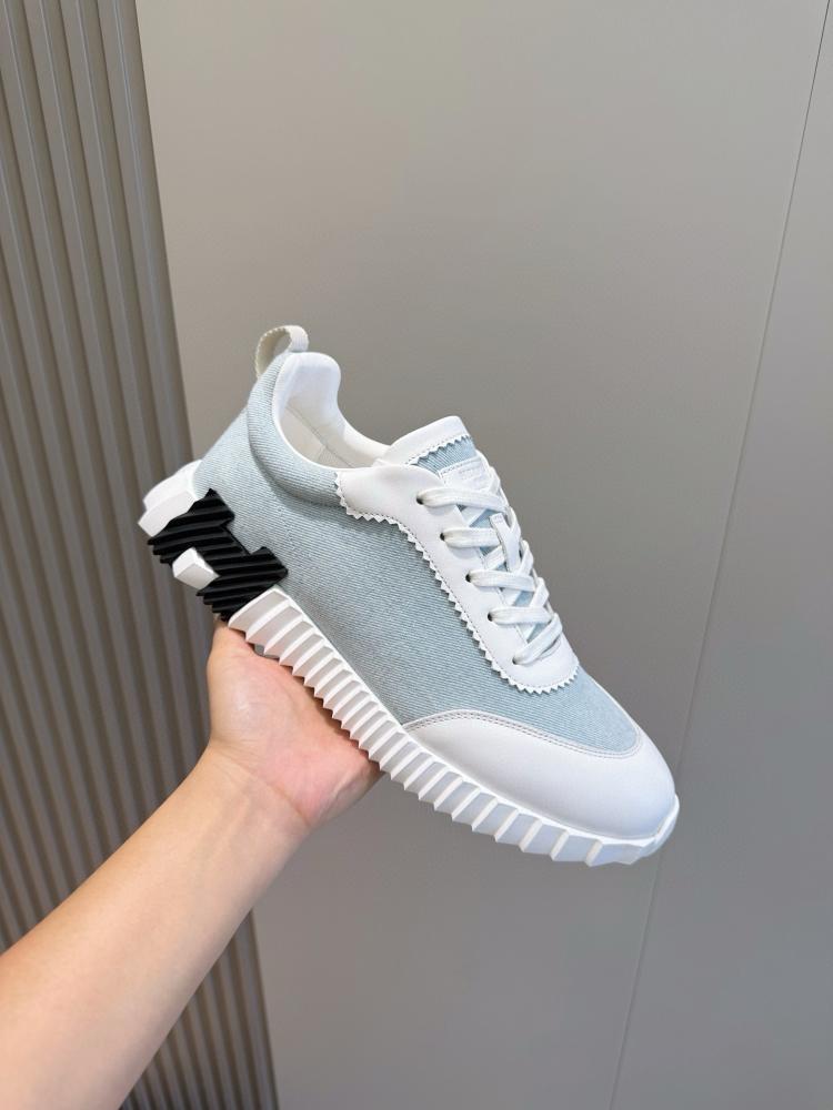 Bouncing shoe from Airmez