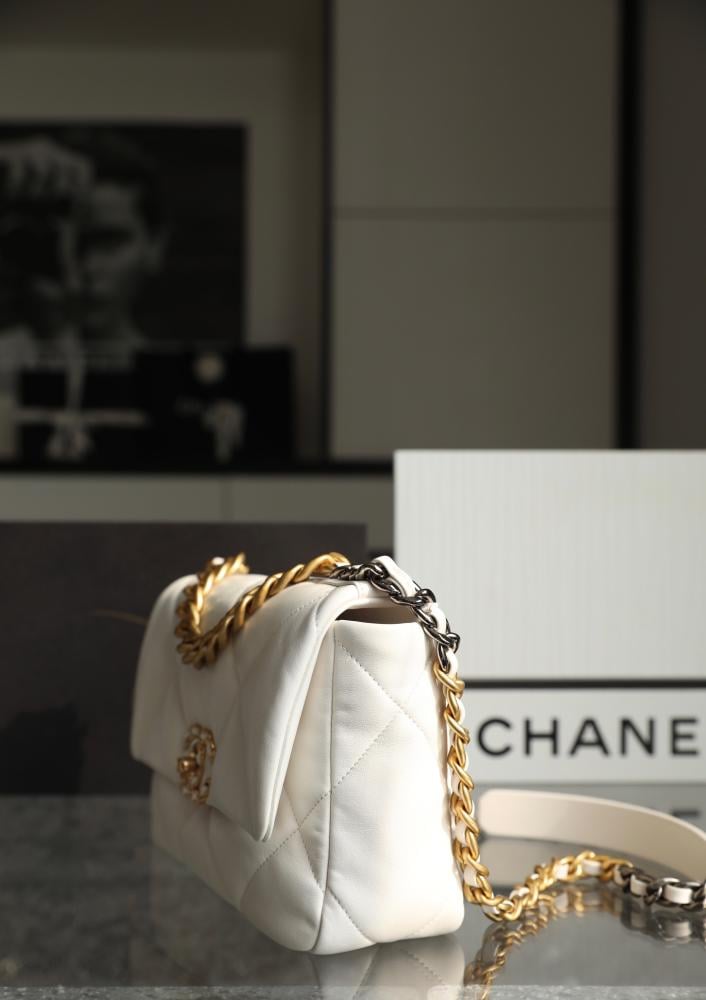 حقيبة شانيل 19bag