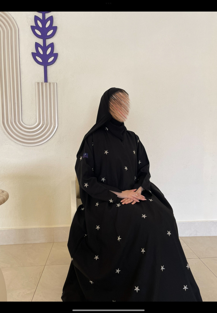 عباية نسائية