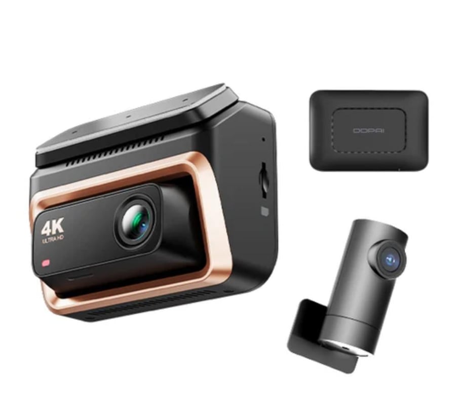 داش كام دي دي باي DDPAI-Z60 Pro 4K GPS أمامية ، داخلية ، خلفية