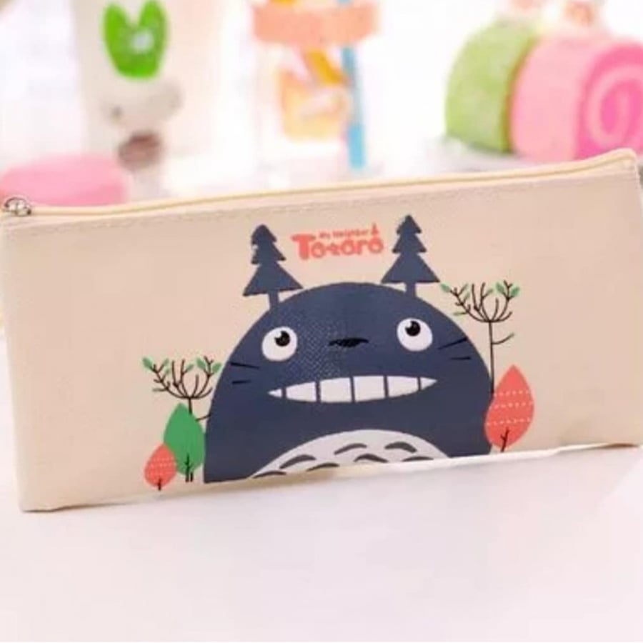 مقلمية Totoro من Ghibli studio