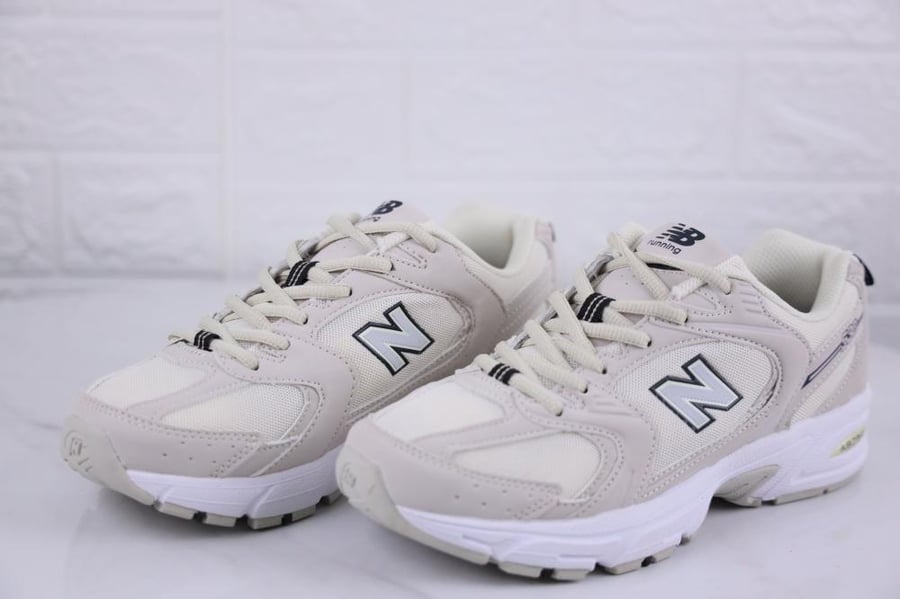 New Balance 530