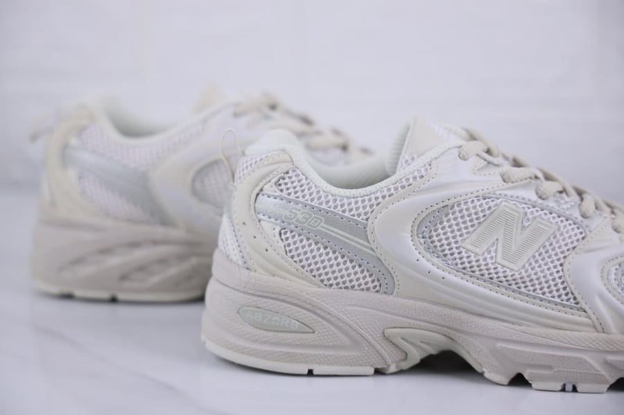New Balance 530