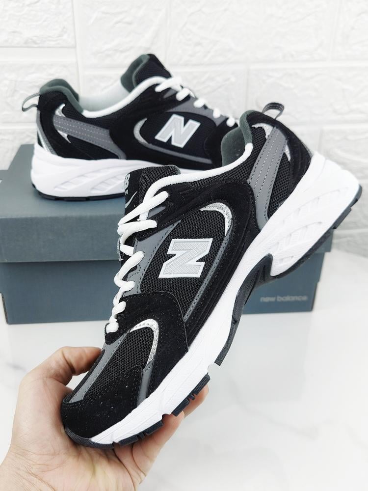 New Balance 530