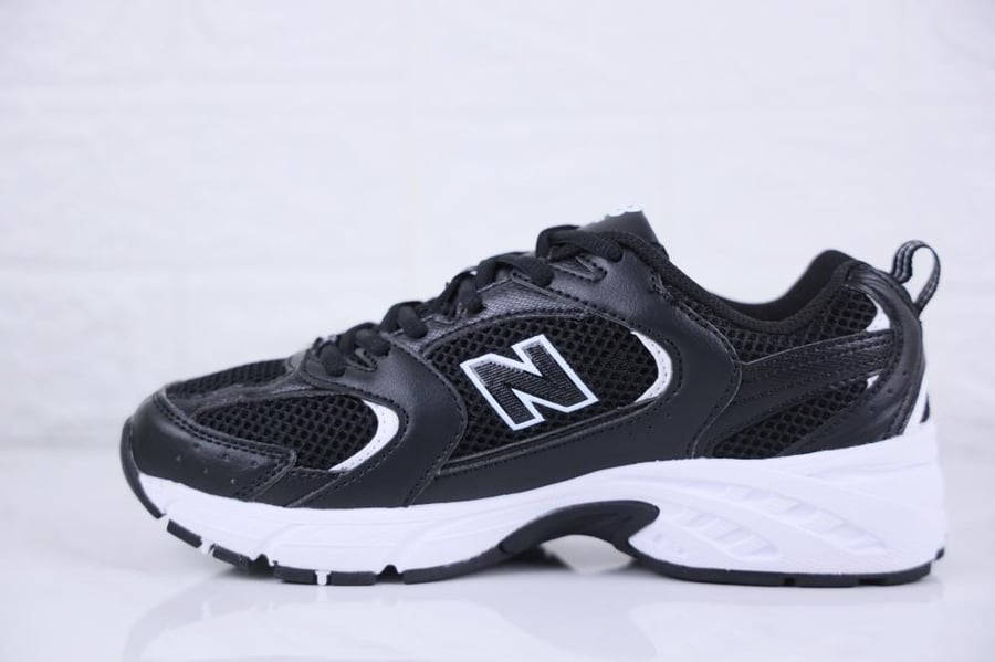 New Balance 530