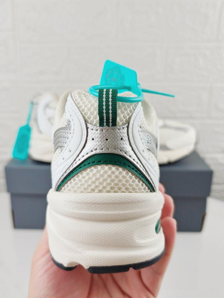 New Balance 530