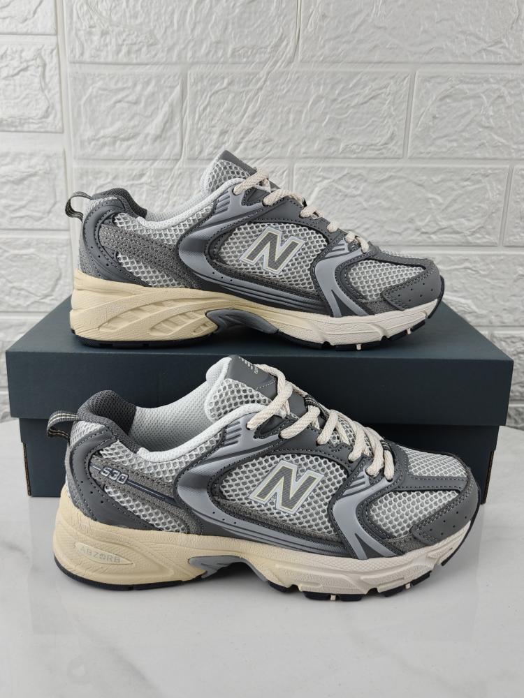 New Balance 530