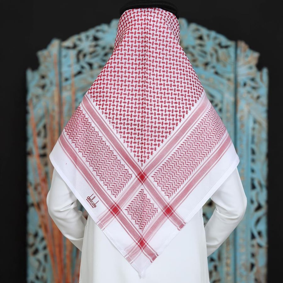 شماغ ديليكات احمر فاتح - dellcate 25
