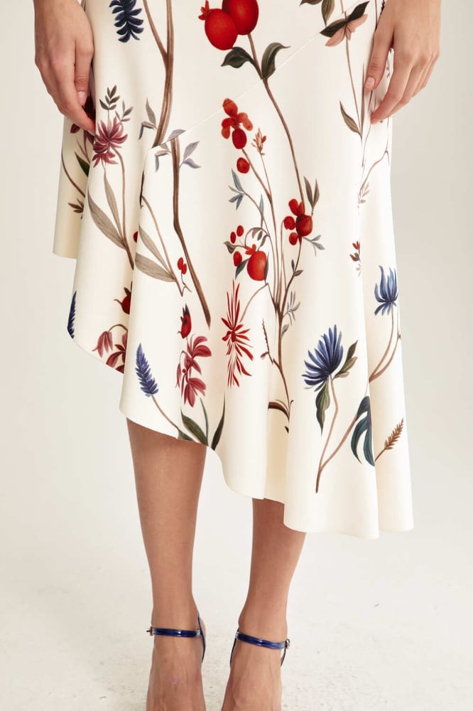 A skirt with an asymmetric cut.