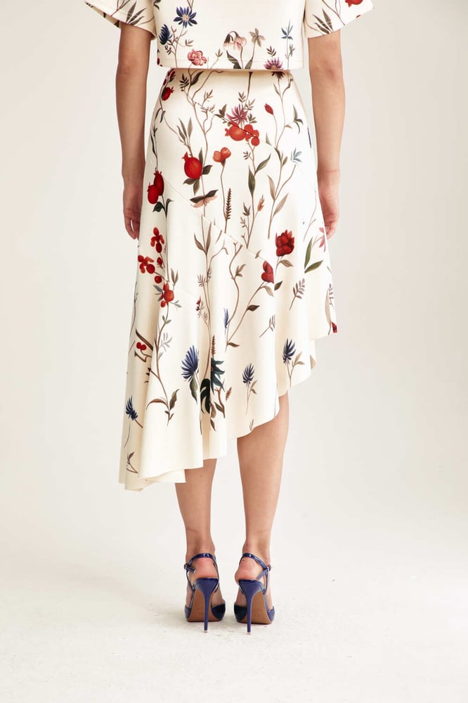 A skirt with an asymmetric cut.