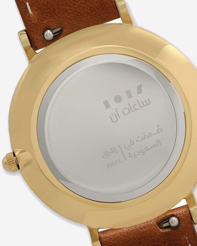 ‎  ساعة نسائية آن بسير جلد