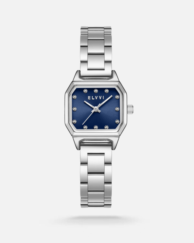 Women's watch with steel strap in silver color