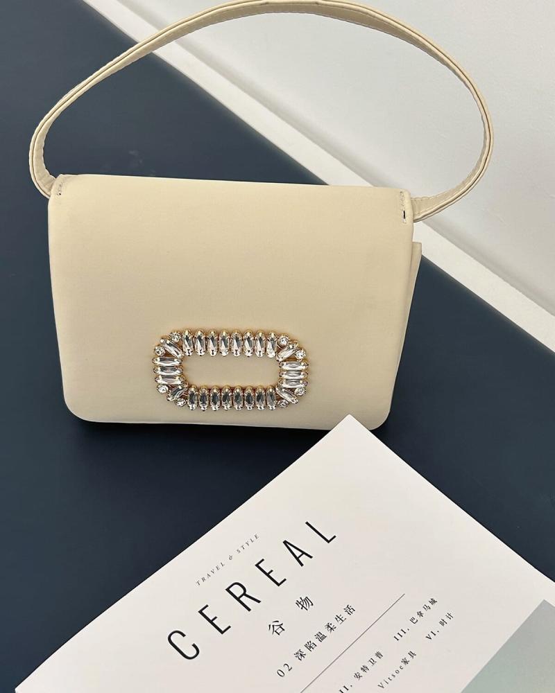Women's bag made of leather in beige color