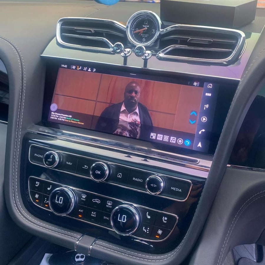 شاشة BENTLEY Bentayga كاربلاي