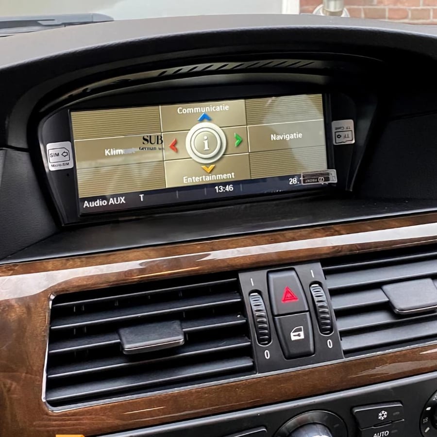 شاشة بي ام دبليو الفئة الخامسة  BMW 5 Series 2005-2010