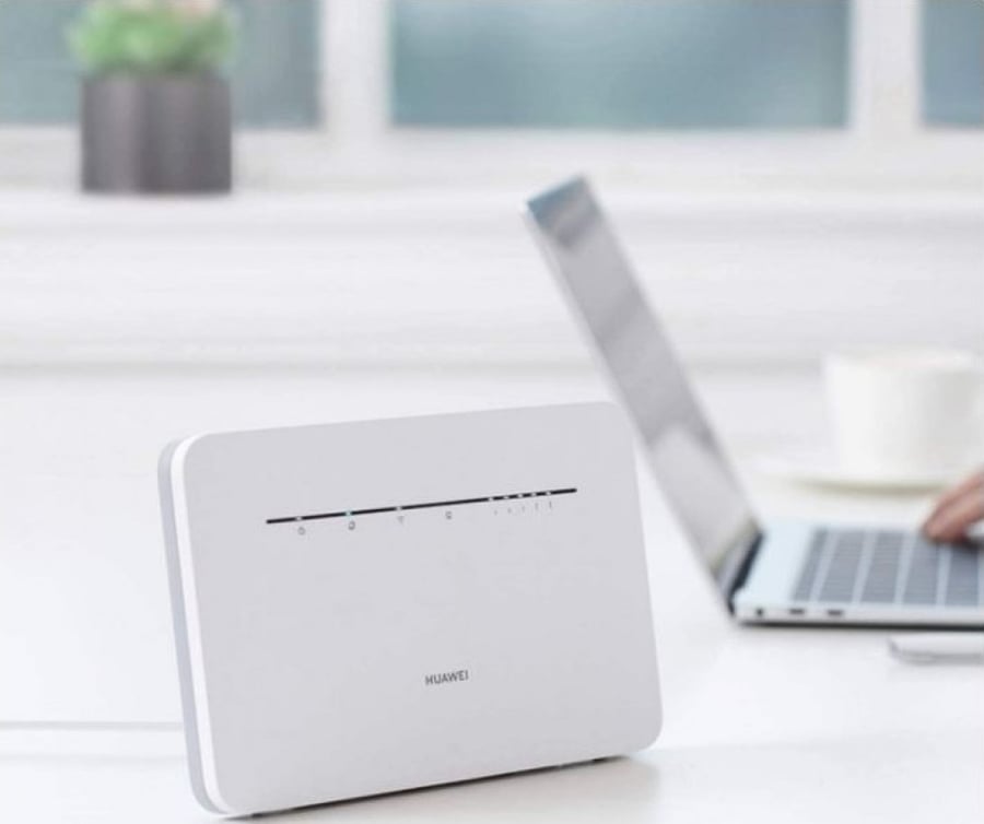 هواوي B535-232 راوتر واي فاي 300 ميجابت / ثانية 4G LTE ، 2.4 جيجاهرتز و 5 جيجاهرتز | B535-232