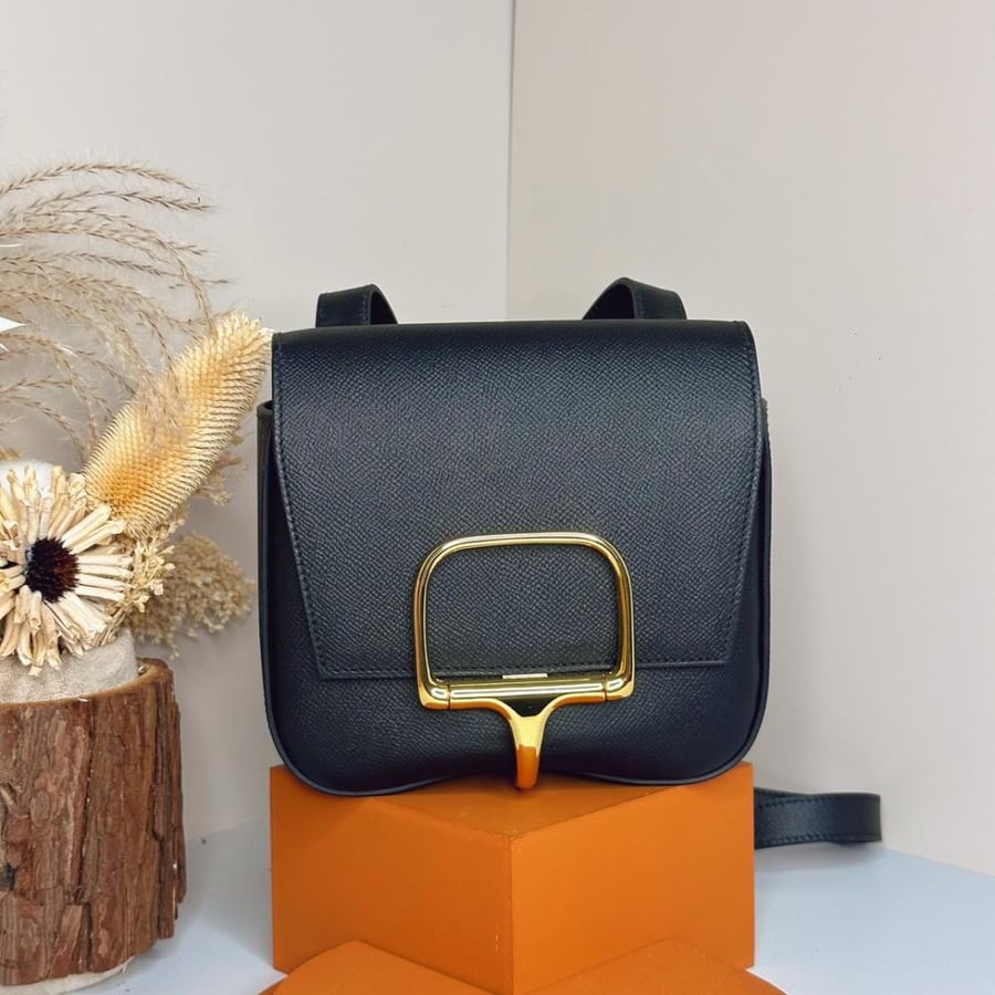 هيرميز ديلي Hermès Della