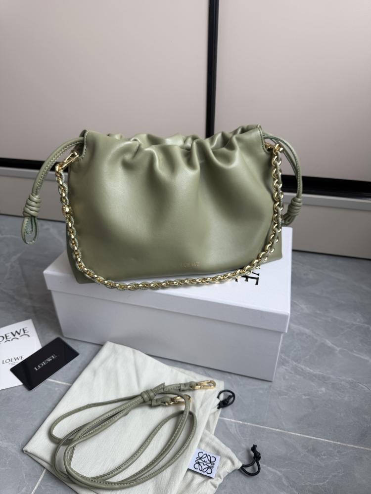 شنطة Paseo LOEWE