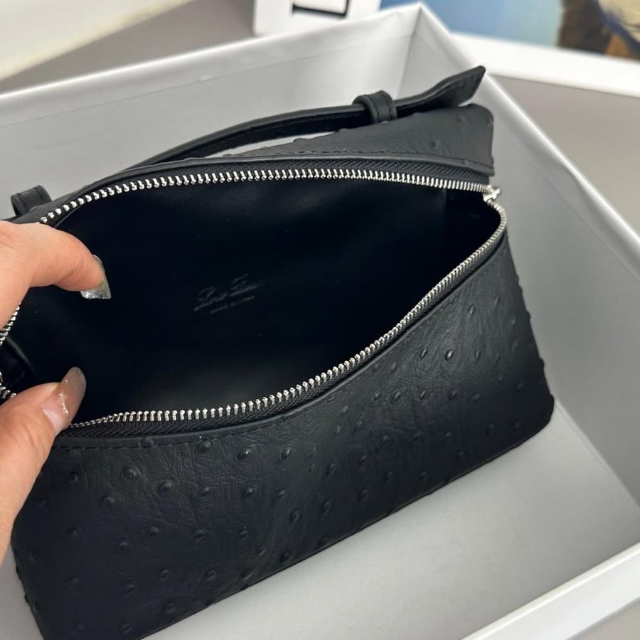 حقيبة Loro Piana