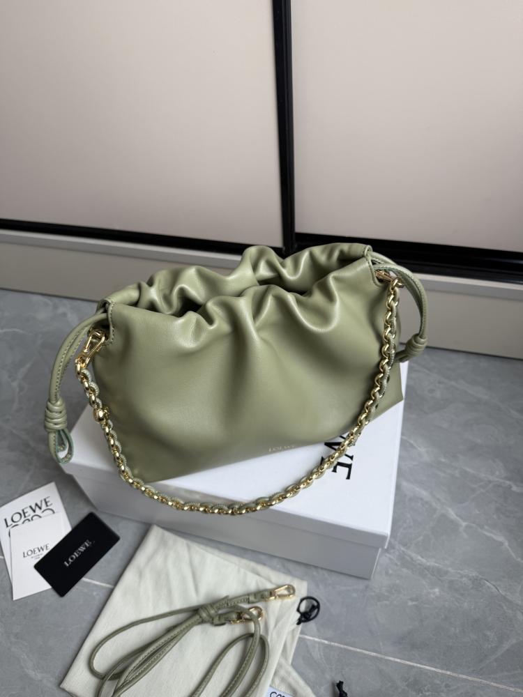 شنطة Paseo LOEWE
