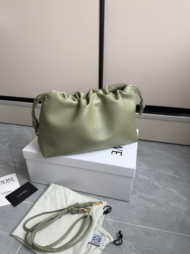 شنطة Paseo LOEWE