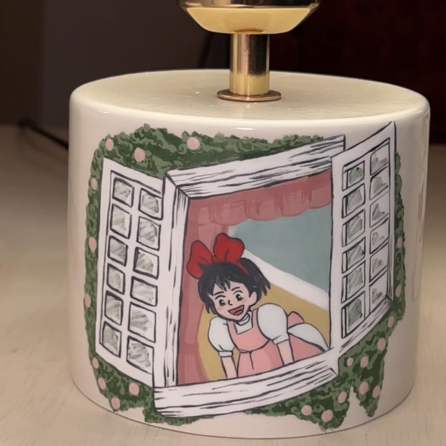 إضاءة طاولة كيكي