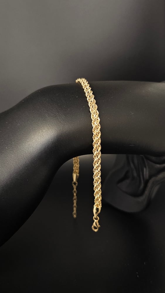 اسوارة انسيال روب تشين ذهب عيار 18