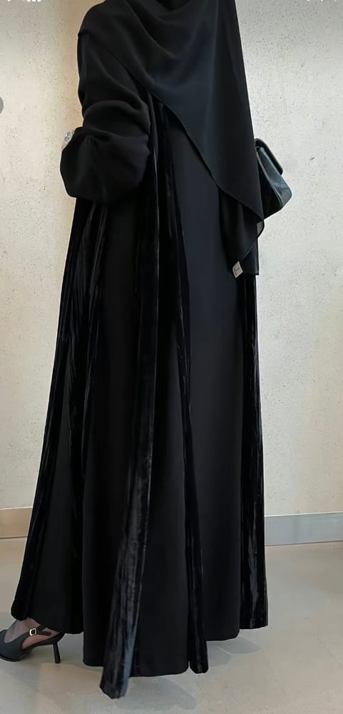 عبايه شتويه كويتي