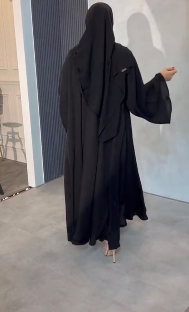 عبايه قصه كويتي ساده انيقه