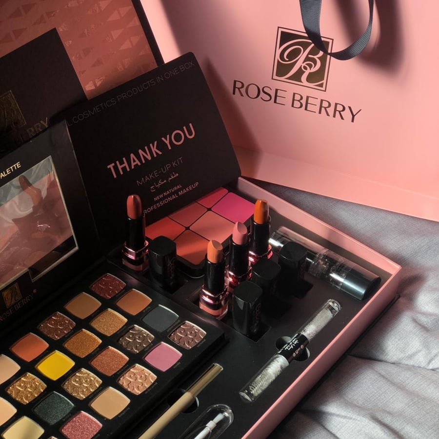 Black pink box
