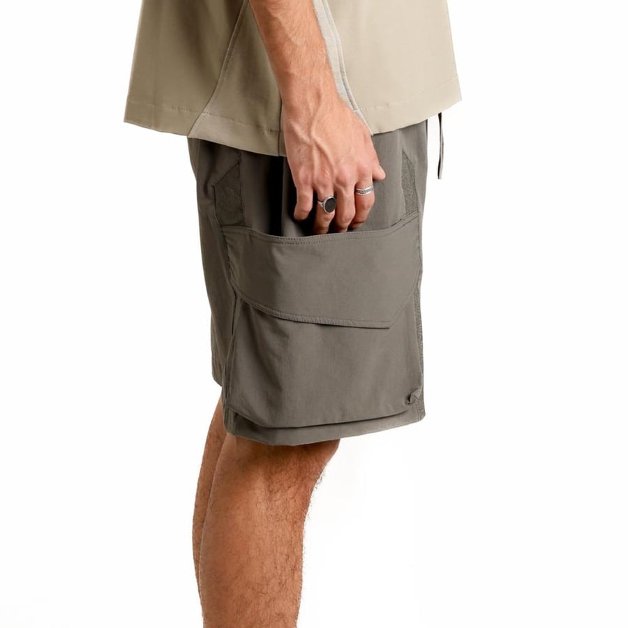 شورت shorts