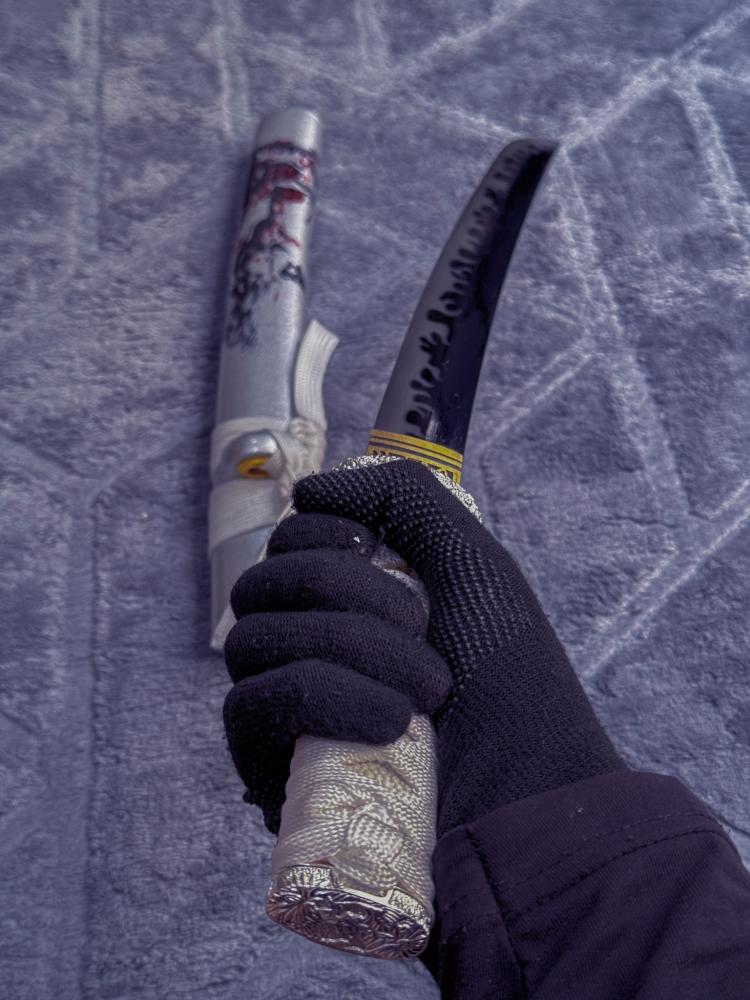 White Wolf Tanto
