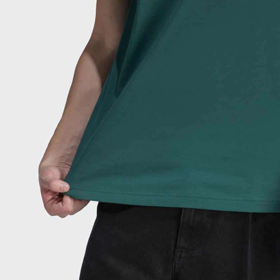 تيشيرت لايف ستايل رجالي من اديداس _ IJ6111