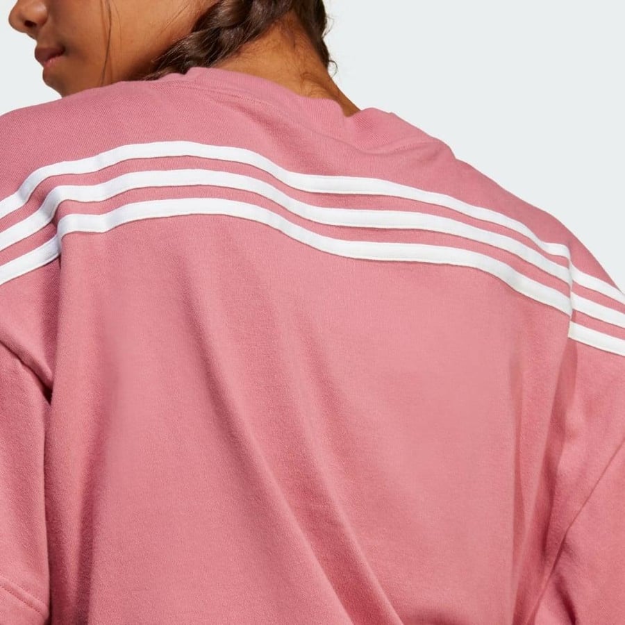 تيشيرت لايف ستايل نسائي من اديداس _ IB8519