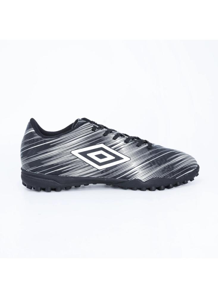 Umbro football shoes for men