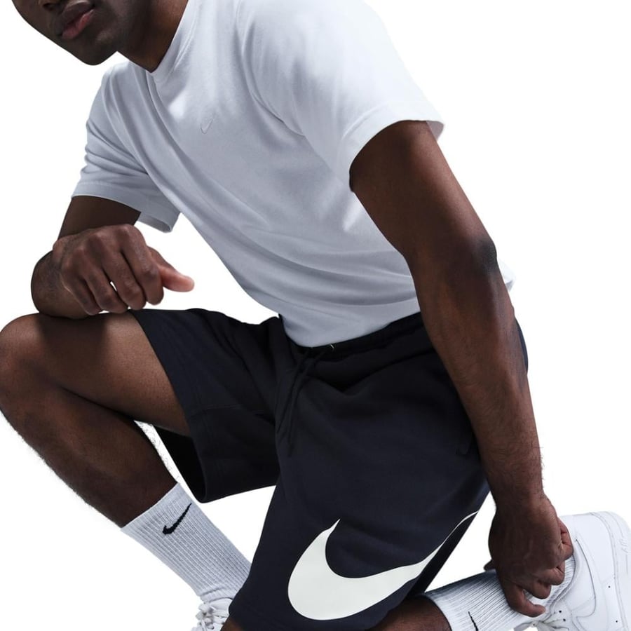 Men's lifestyle shorts from Nike