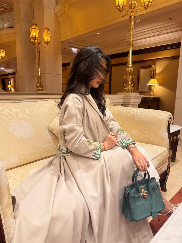 عباية نجد الملكية