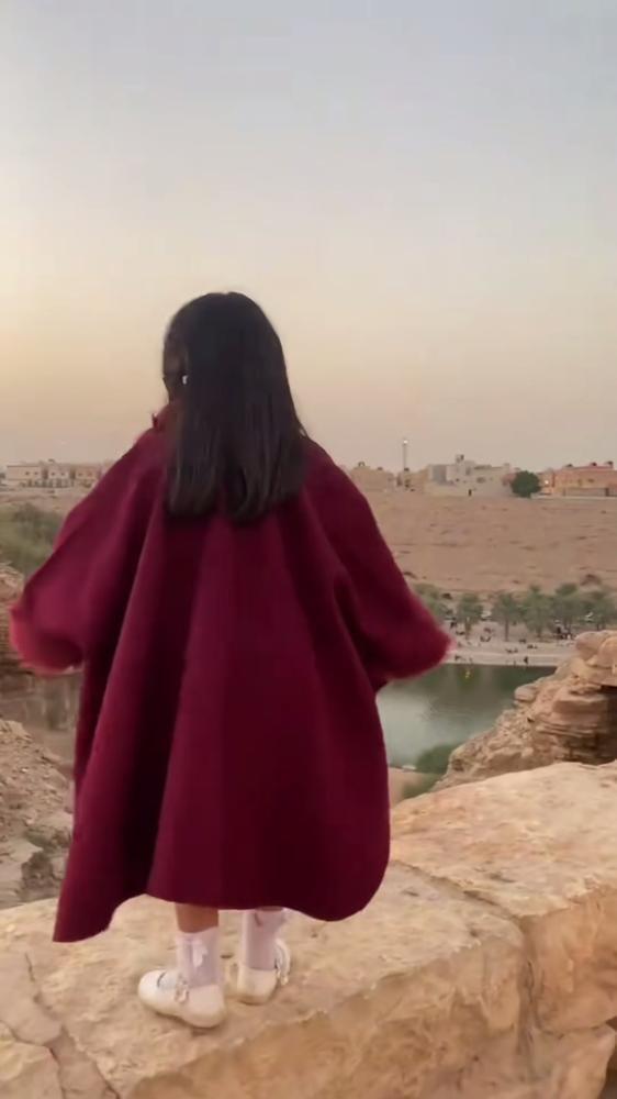 شال شتوي بالاسم للاطفال انيق