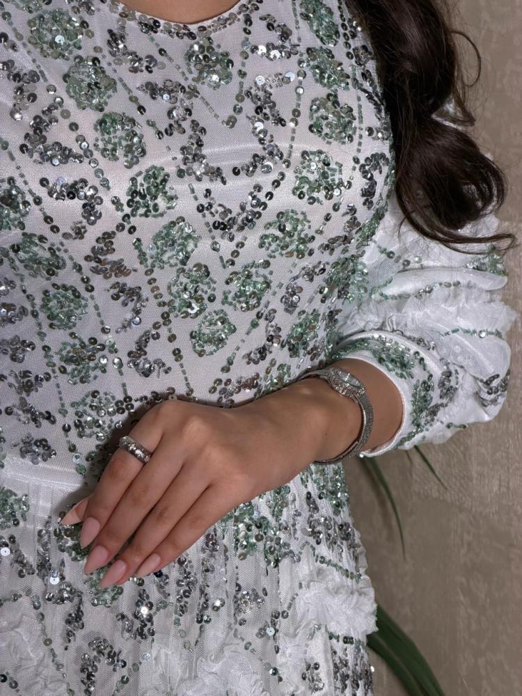 فستان سهرة أسود مشغول بالترتر