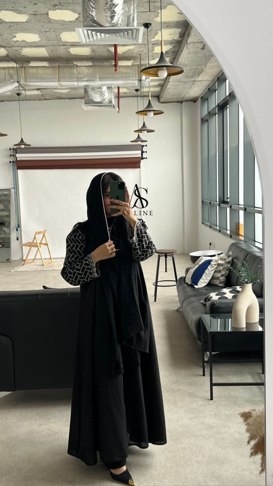 عباية 25