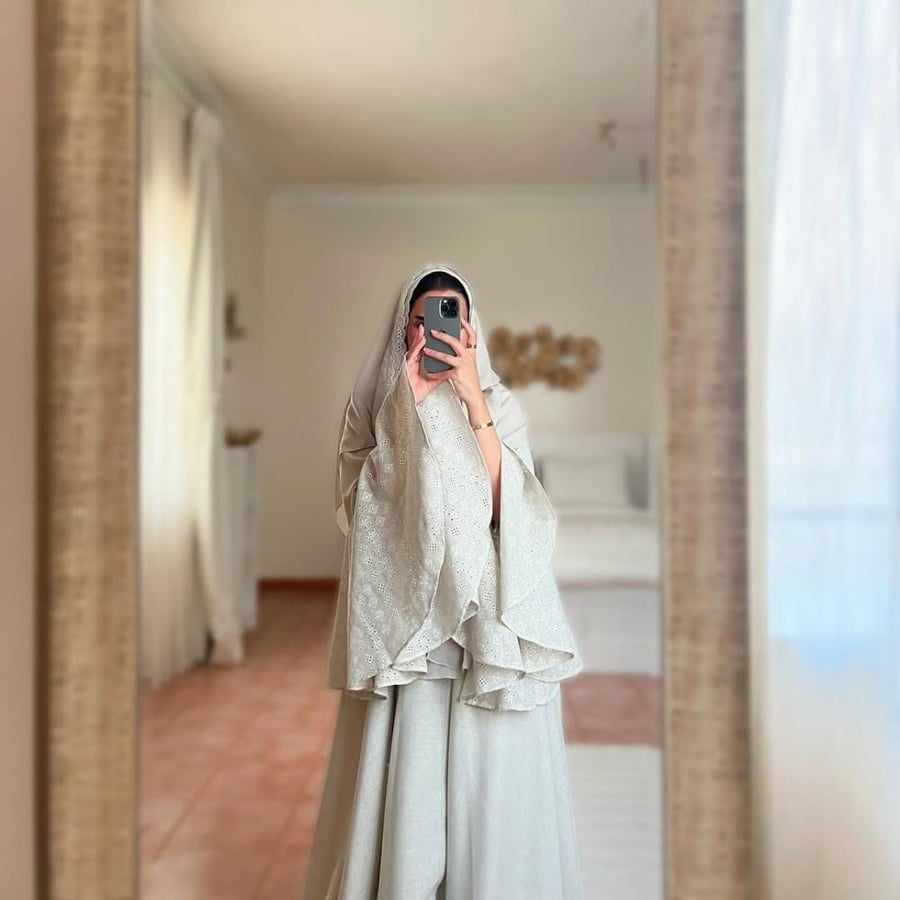 Summer Linen Abaya