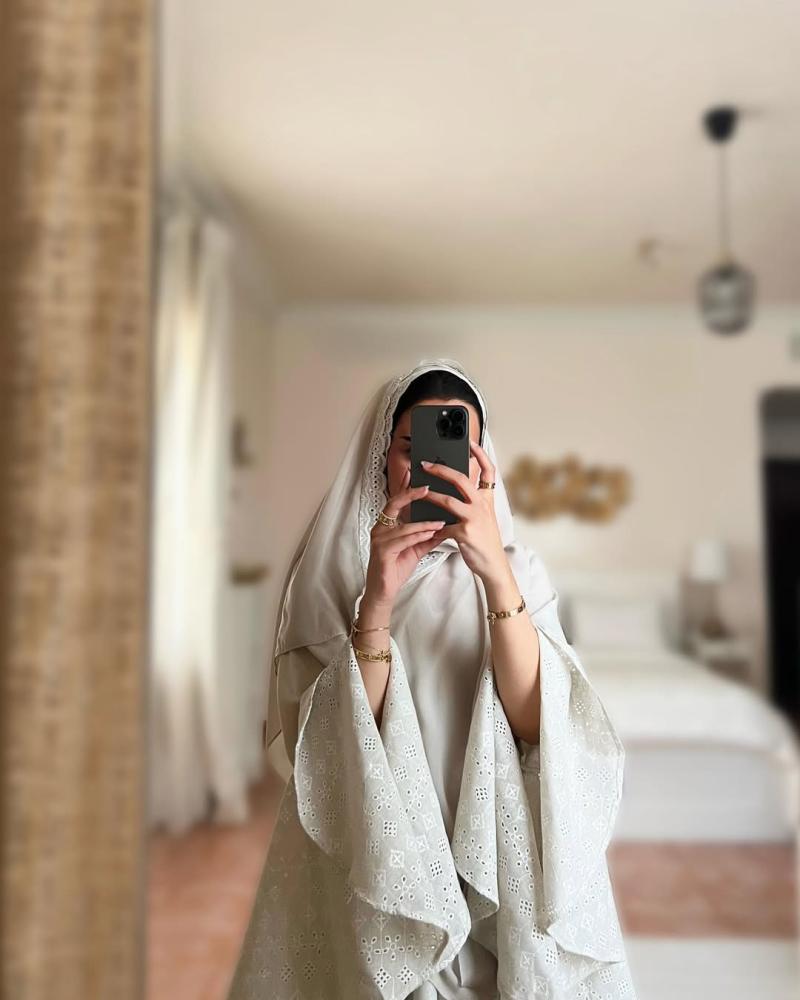 Summer Linen Abaya