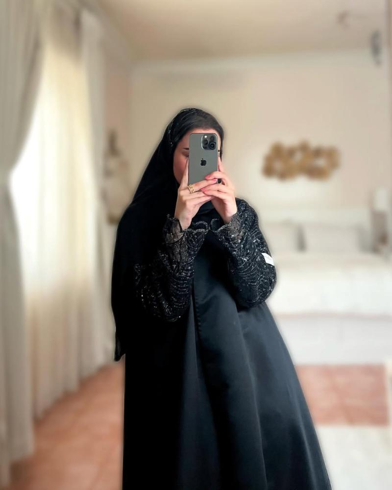 Classy Black Taftah