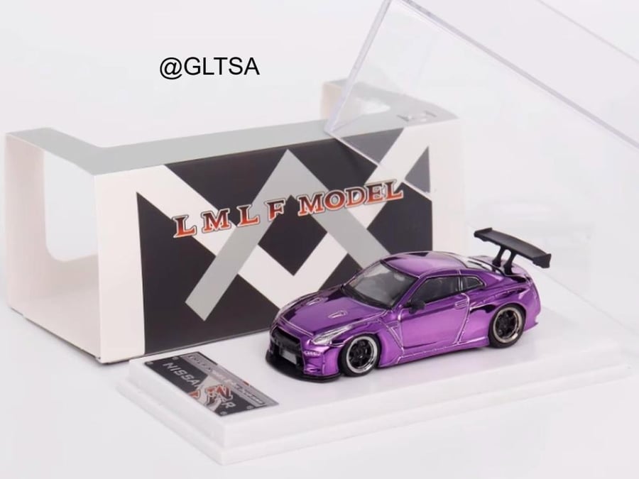 Nissan GT-R R35 Rocket Bunny Chrome Purple 1:64 LMLF Models