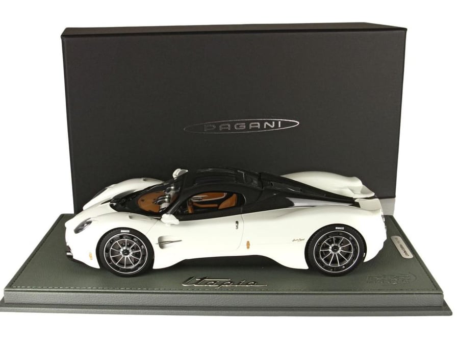 Pagani Utopia Pearl White 1:18 BBR P18223C LIMITED 120 PCS