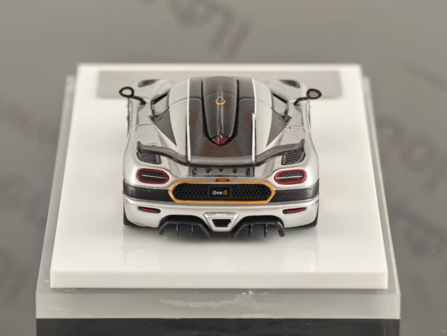 Koenigsegg One:1 Silver 1:64 CoolArtCollection CAC-ONE 1-6401