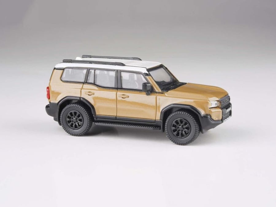 Toyota Land Cruiser 250 Prado Trail Dust Beige 1:64 Para64 PA-55745