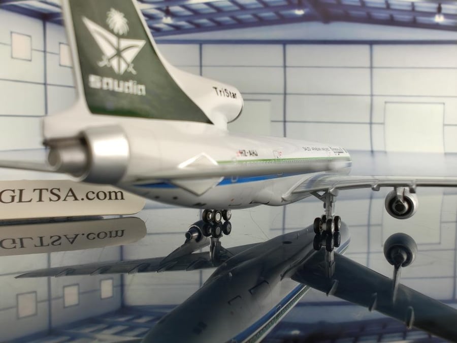 Saudi Arabian Airlines Lockheed L1011-200 Tri-Star HZ-AHJ 1:400 NG Models 32012