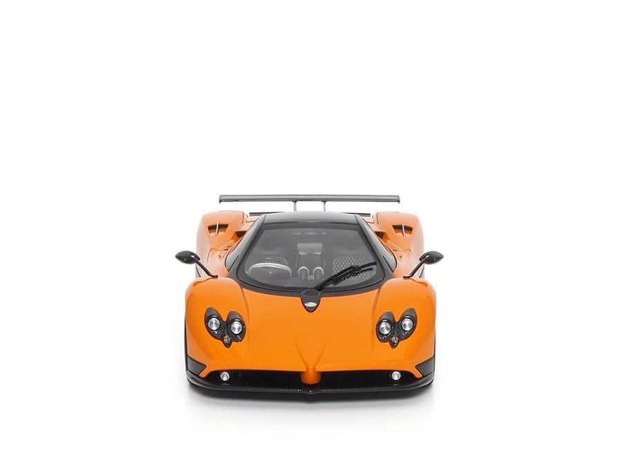 Pagani Zonda F Arancio St. Tropez 1:18 Almost Real 850409001 LIMITED 504 PCS